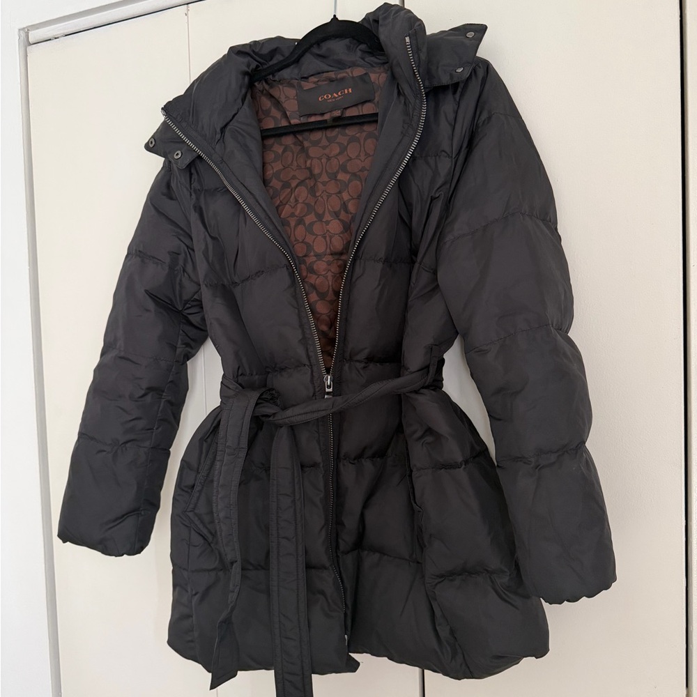 Coach Women's Black Puffer Jacket With Belt